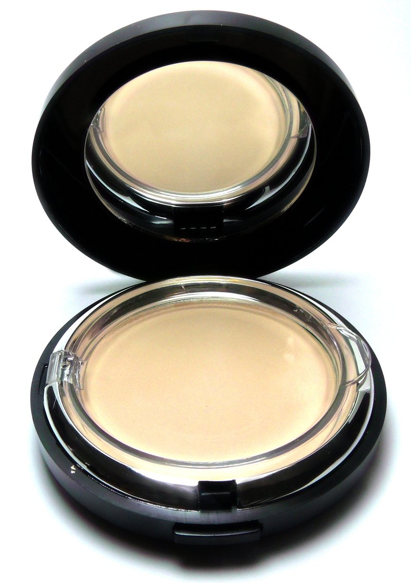 Pure Ziva Buildable Coverage Long Lasting Pressed Finishing Powder, Oil Control Mattifying Shine Free, No Animal Testing, Cruelty, Talc & Paraben Free, Light