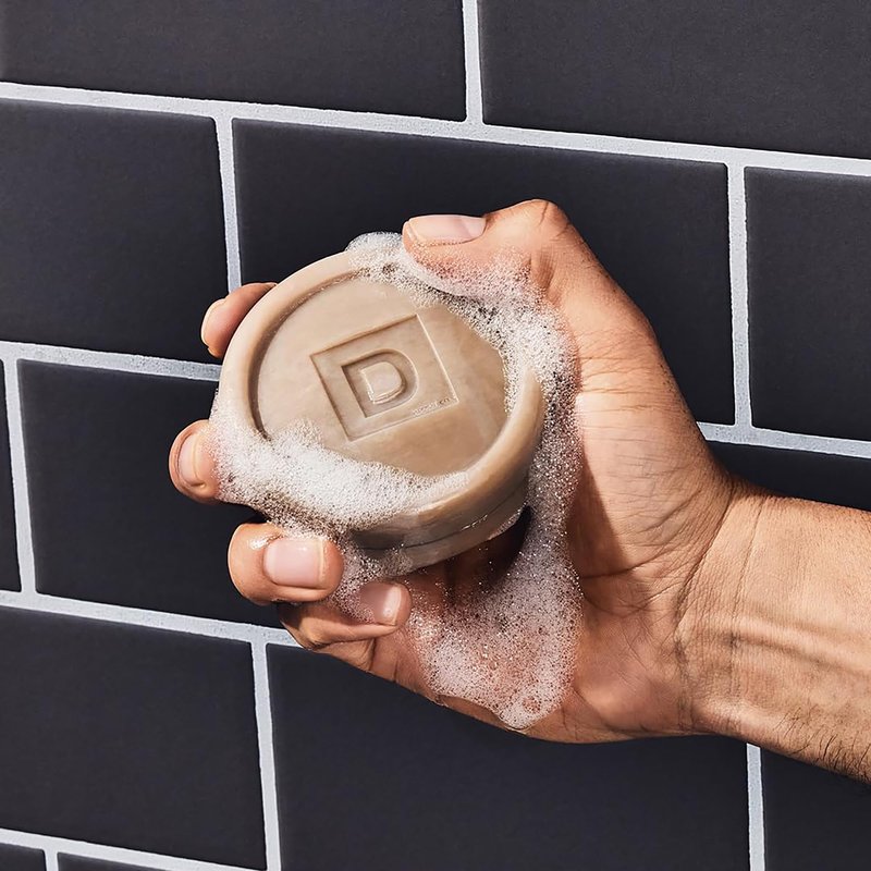 Duke Cannon Supply Co. Puck Soap Bundle – Men’s Hydrating Rounded Bar Soap with Masculine Scents for All Skin Types, Buck Moon, 5 oz (6 Pack)