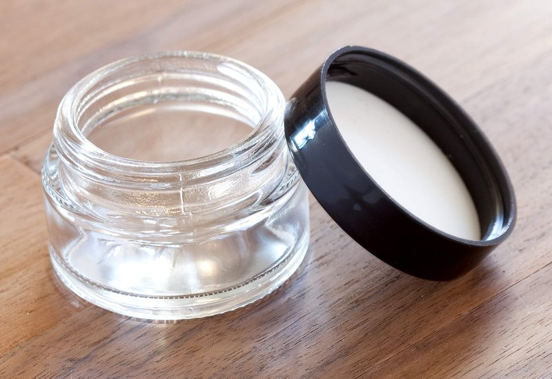 Clear Glass 0.50 oz / 15 ml Low Profile Thick Wall Balm Jars with Black Smooth Foam Lined Lids (12 PACK)