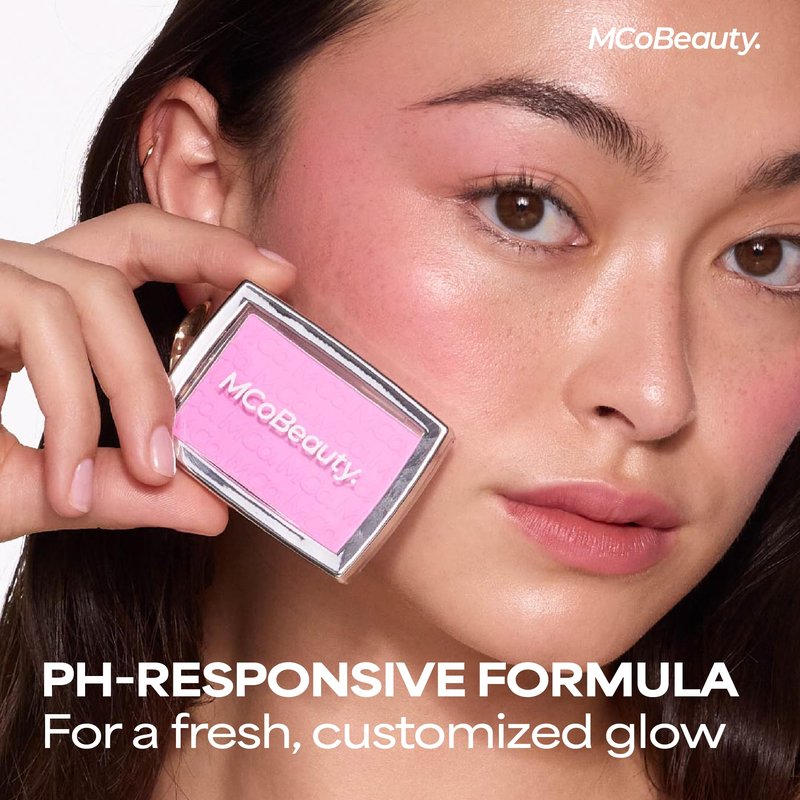 MCoBeauty Glow Up pH Powder Blush - Peach - Color Activated Soft Matte Blusher for Cheeks - Blendable, Buildable & Long Wearing Face Makeup - Natural Finish - Vegan & Cruelty Free