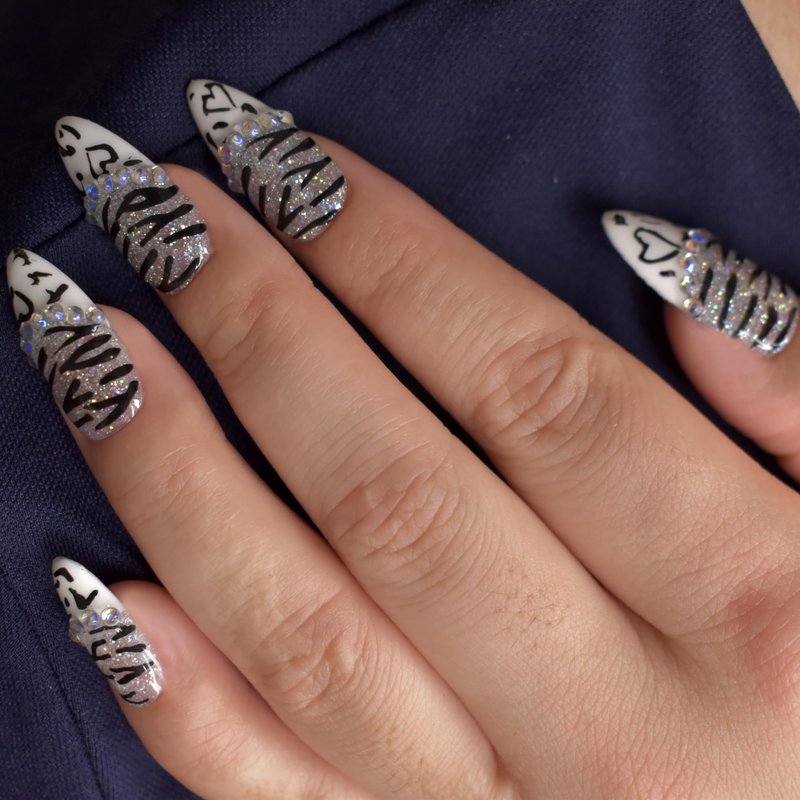 Handmade Nails Press On Medium Almond Reusable Unique Fake Nails, Artistic Design, Thick Acrylic and Muti-Layer Gel False Nails Stick On, Size M