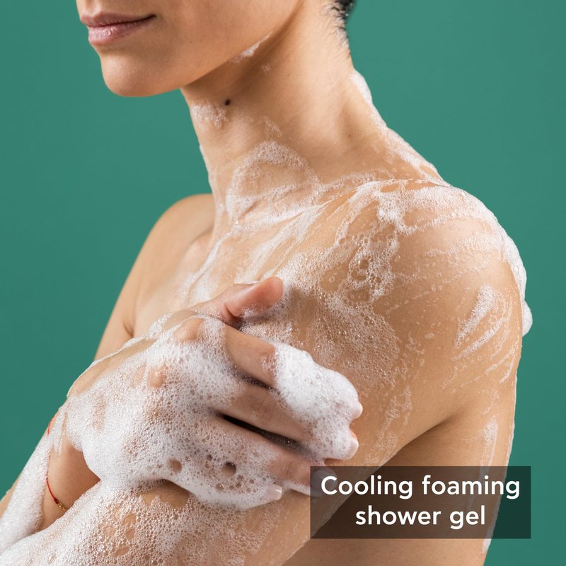 Apivita Refreshing Fig Shower Gel with Essential Oils, Cleanses Gently and Refreshes, Offers Antioxidant Protection