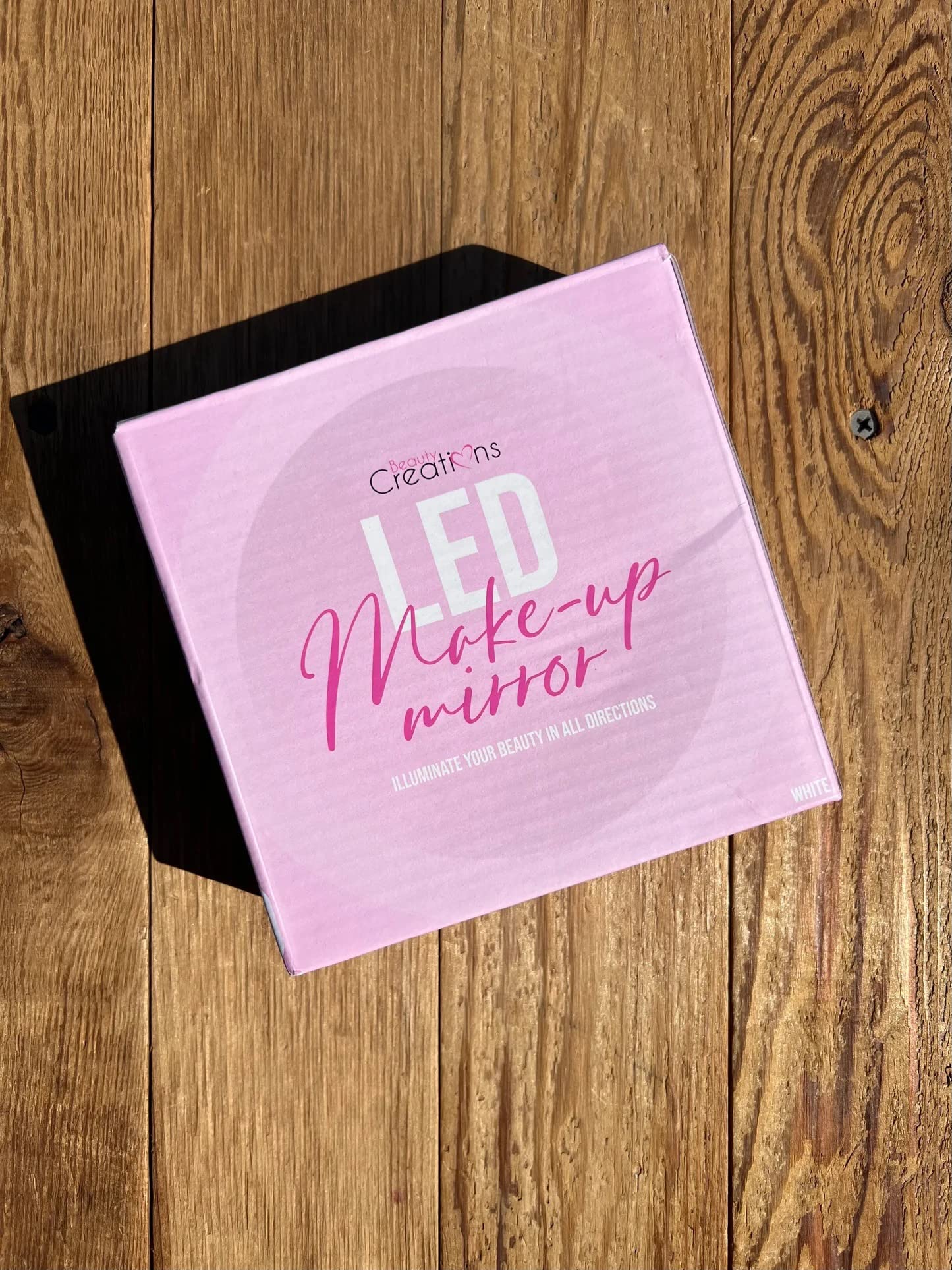 Beauty Creations LED Light Portable Make-Up Mirror Pink