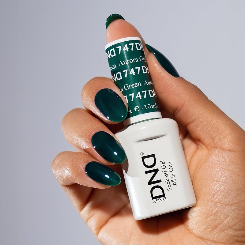 DND Gel Polish Set - 747 Aurora Green Gel & Nail Polish, 0.5 Fl Oz | Long-Lasting Shine