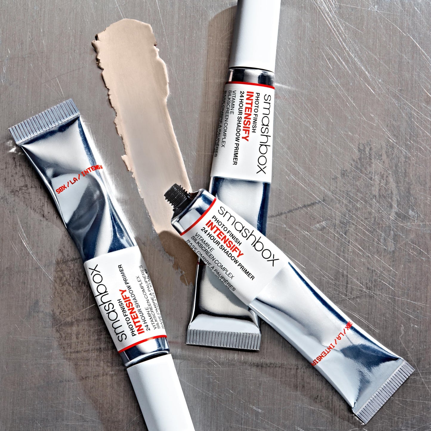 Smashbox Photo Finish Intensify 24 Hour Eyeshadow Primer | Long-Lasting Eye Makeup Base with Vitamin E | Crease, Fade & Smudge-Resistant Wear | 0.34 Fl Oz
