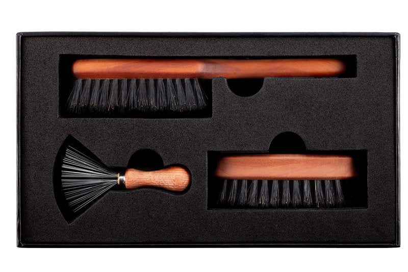 ZilberHaar Beard Brush Grooming Kit - Stiff Bristles Boar Bristles - Ideal for Medium to Long, Thick Beards - Distributes Balm & Oil for Growth/Styling - With Brush Cleaning Tool