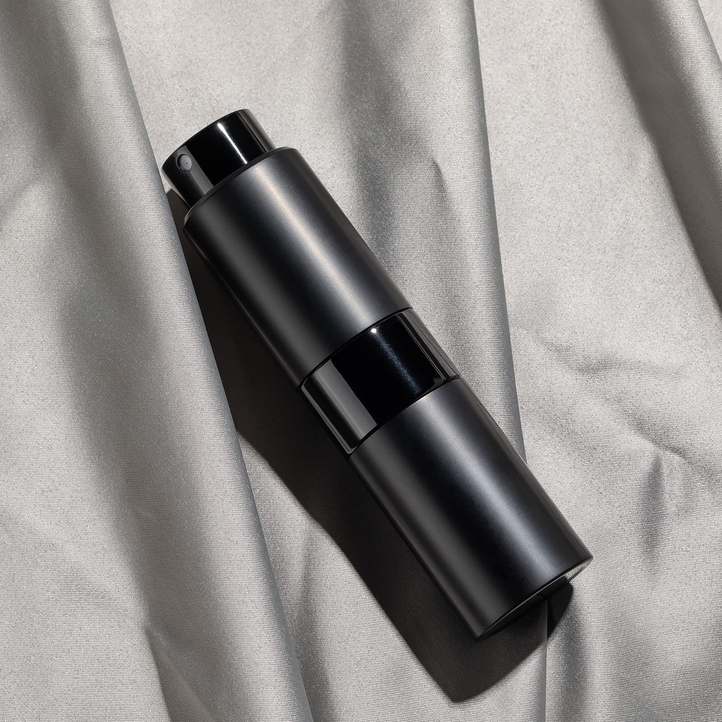 owlyee Cologne Travel Bottle 20ml - Large Size Perfume Atomizer Refillable for Men - Pocket Empty Fragrance Sprayer for Refill - 0.67oz Portable Twist Spray Sample Container for Purse Black