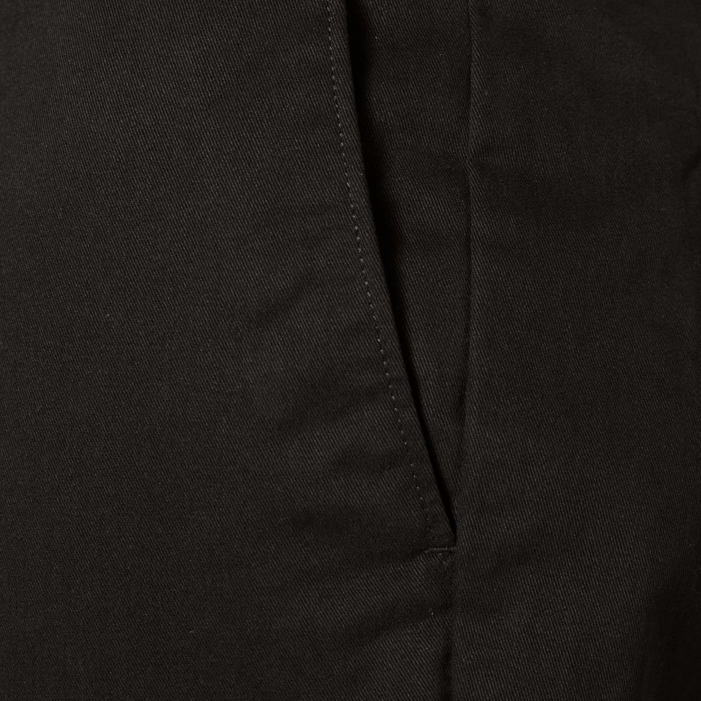Amazon Essentials Men's Slim-Fit Wrinkle-Resistant Flat-Front Chino Pant