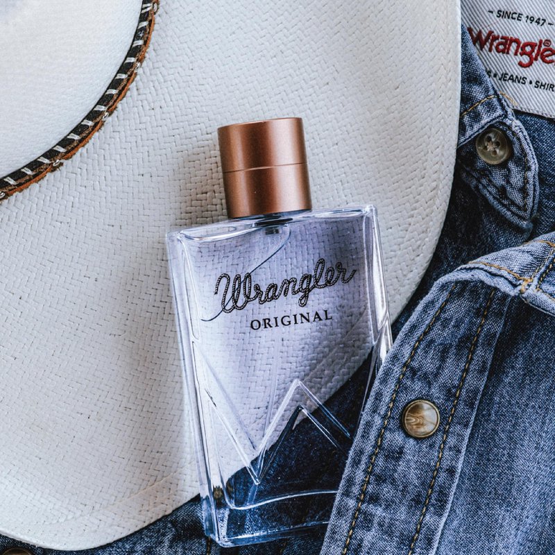 Tru Western Wrangler Original Men’s Cologne Spray, Grapefruit, Mandarin, Lavender, Cinnamon, Patchouli, Vetiver & Warm Resin Notes, 2.5 fl oz (74 ml)