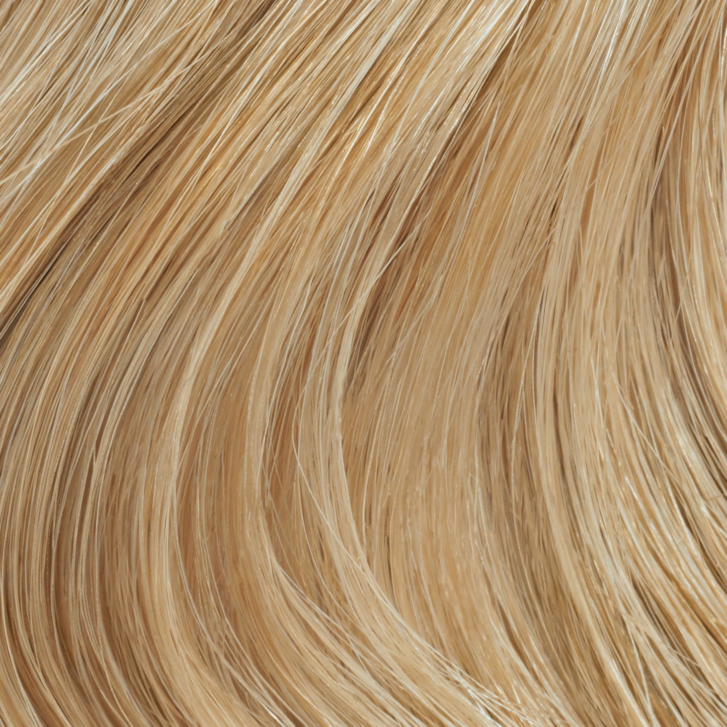 Clairol Professional Crème Permanente, 10g Lightest Gold Blond, 2 oz. - Packaging May Vary