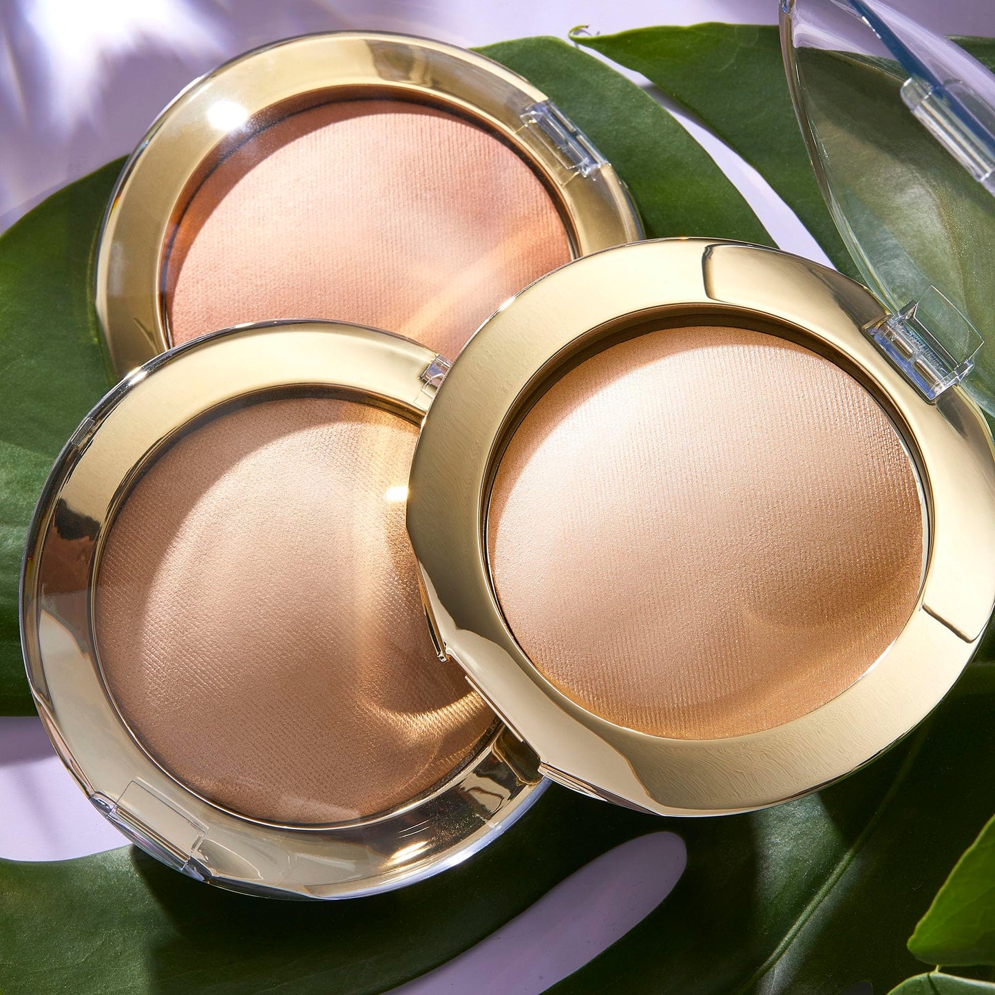 tarte shape tape glow powder – Buildable Highlighter with Mineral Pigments & Diamond Powder for a Natural Radiant Finish with Lightweight Luminous Shine, Vegan & Cruelty-Free, full size, sunlit