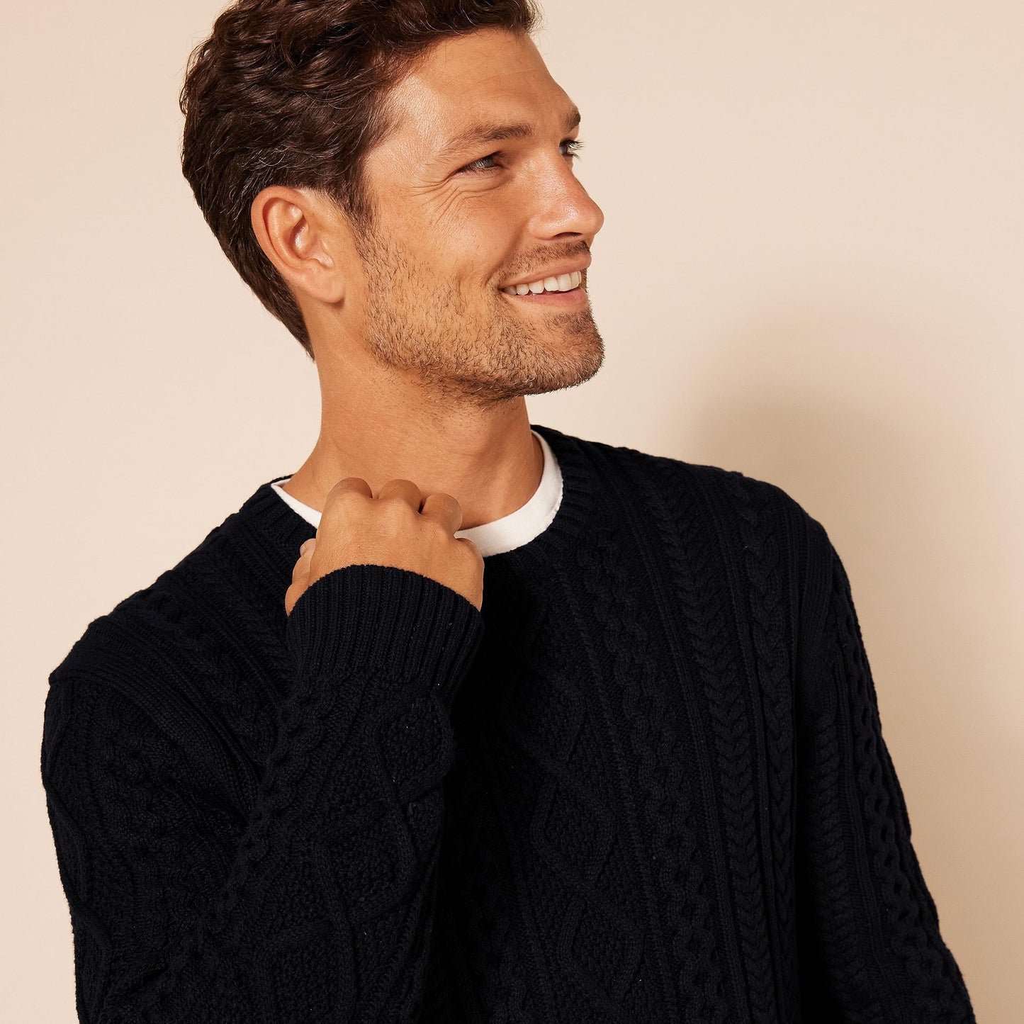 Amazon Essentials Mens Long-Sleeve 100% Cotton Fisherman Cable Crewneck Sweater