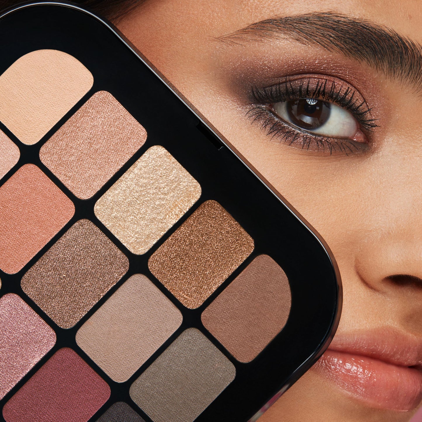 KIKO Milano Master Eyeshadow Palette | 15 Matte And Metallic Eyeshadows