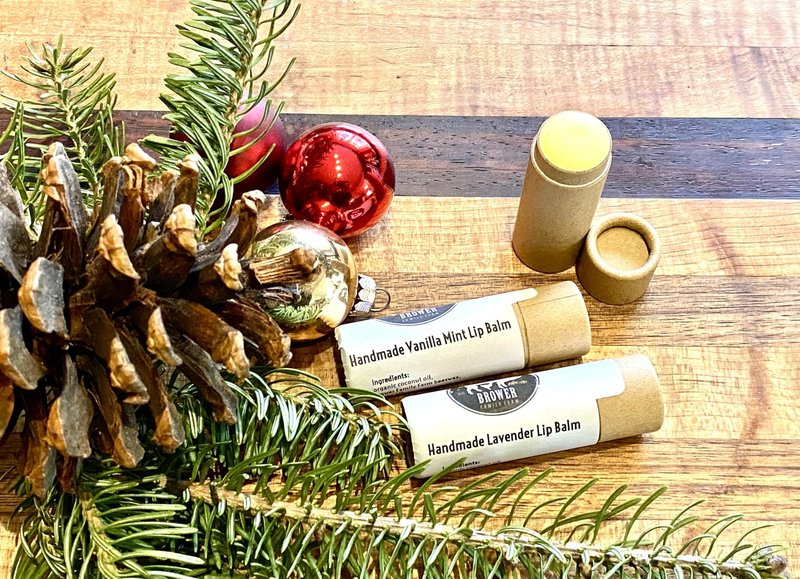 GreenWay 0.15oz / 4.25g Kraft Paperboard Lip Balm Tubes with Lids - 25 Pack Lip Gloss Tubes Refillable DIY Cosmetic Containers – Extra Thick Push-Up Bottom Lip Balm Containers - Black
