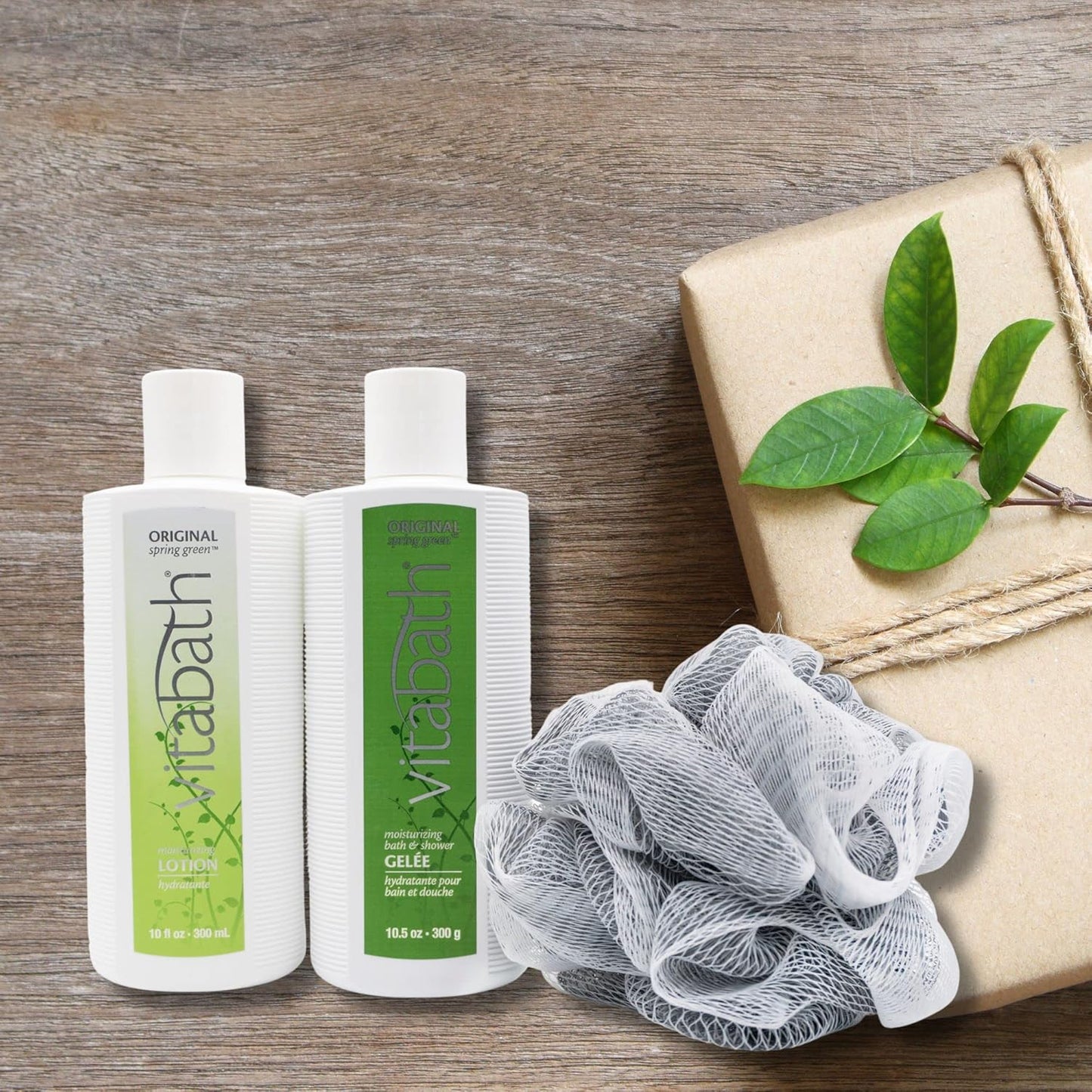 Vitabath | Original Spring Green Skincare Set - Moisturizing Shower Gel, Reviving Lotion & Exfoliating Pouf for Men & Women