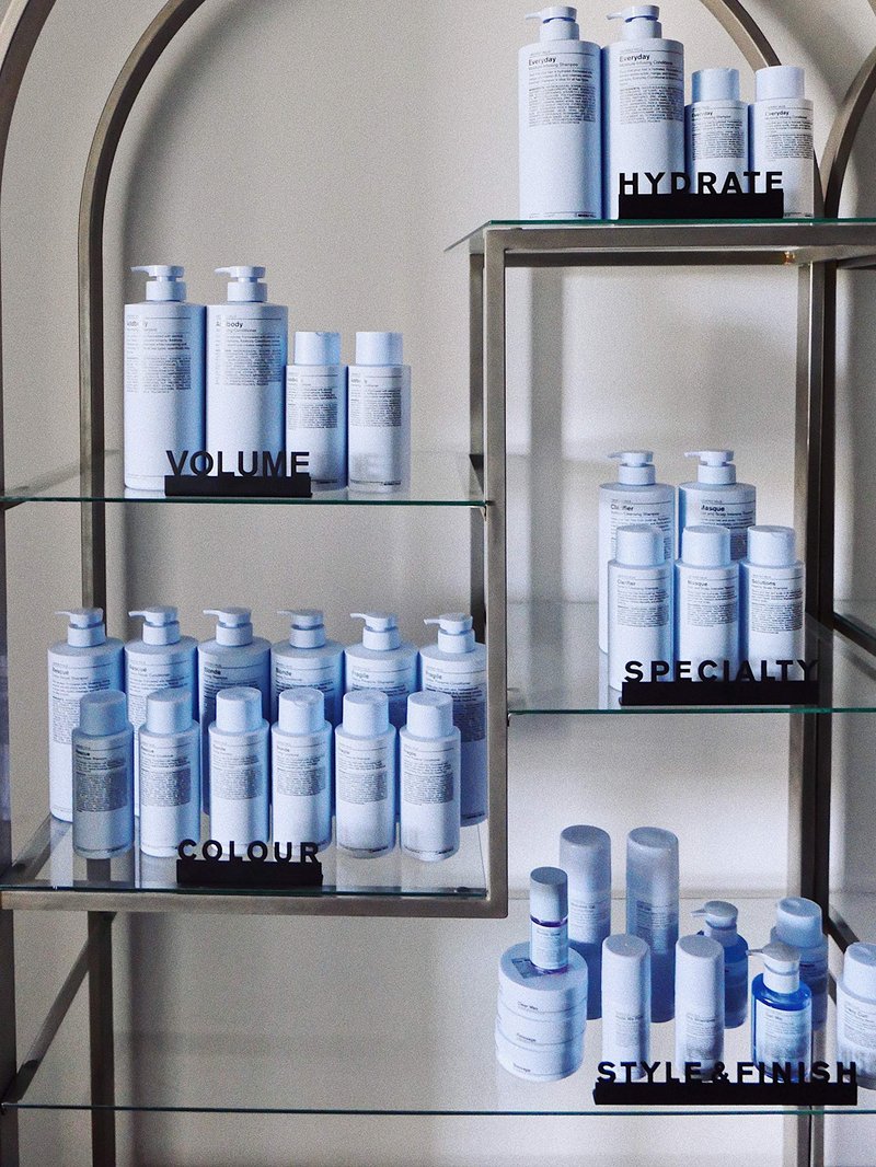 J Beverly Hills Blue Fragile Colour Preserve Conditioner with Chamomile for Split Ends, 12 Oz