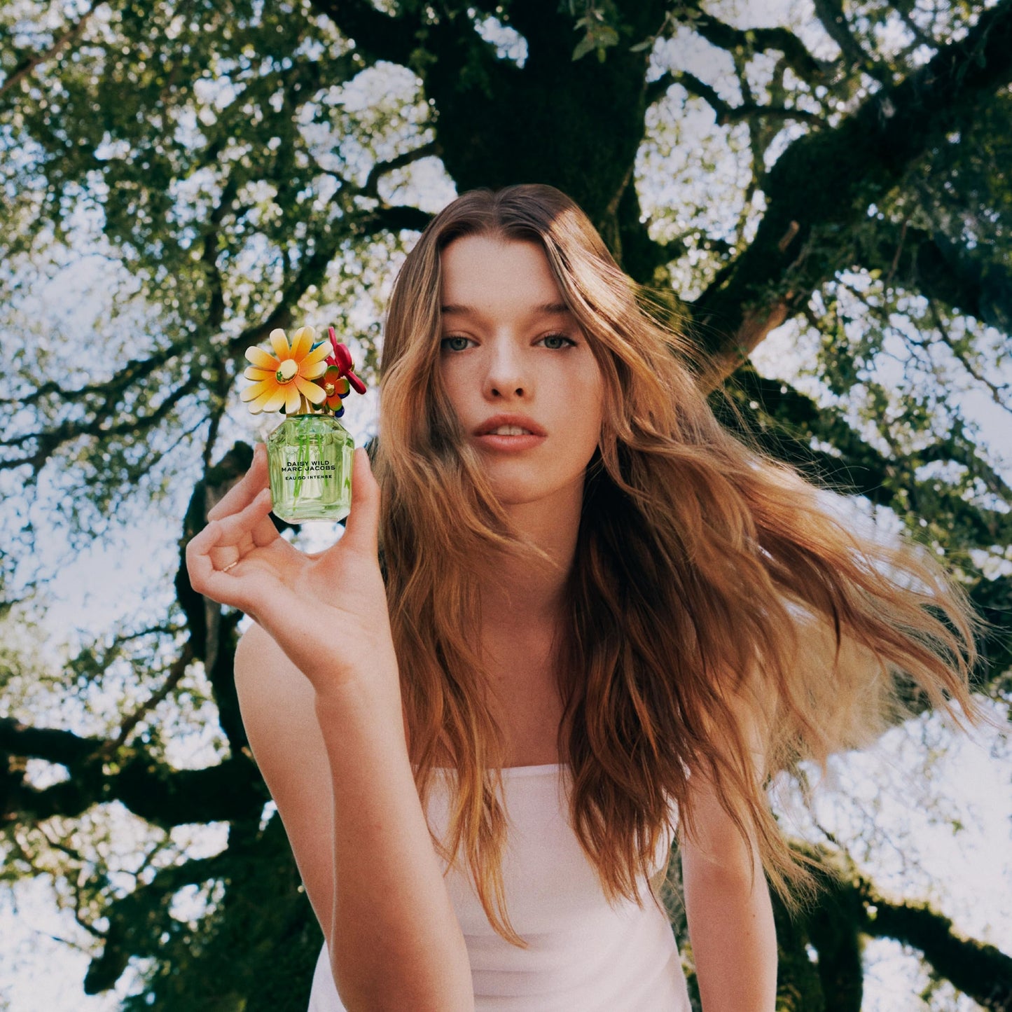 Marc Jacobs Daisy Wild Intense Eau de Parfum - Adventurous Floral Women's Perfume - With Notes of Banana Blossom, Jasmine Extract & Tuberose, Amber & Sandalwood 0.33 fl. Oz