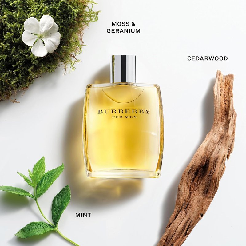 Burberry Classic Eau de Toilette - Woody Men's Cologne with Bergamot, Mint & Sandalwood - Long-Lasting Fragrance