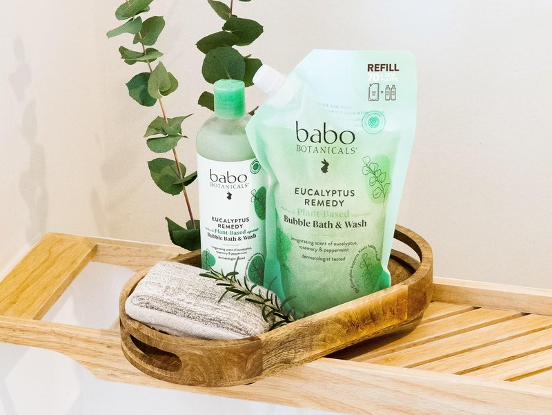 BABO Botanicals Eucalyptus Remedy 2-in-1 Bubble Bath & Wash - Invigorating Eucalyptus, Rosemary & Peppermint - for All Ages - EWG Verified - Vegan - 30 fl oz Refill Pouch
