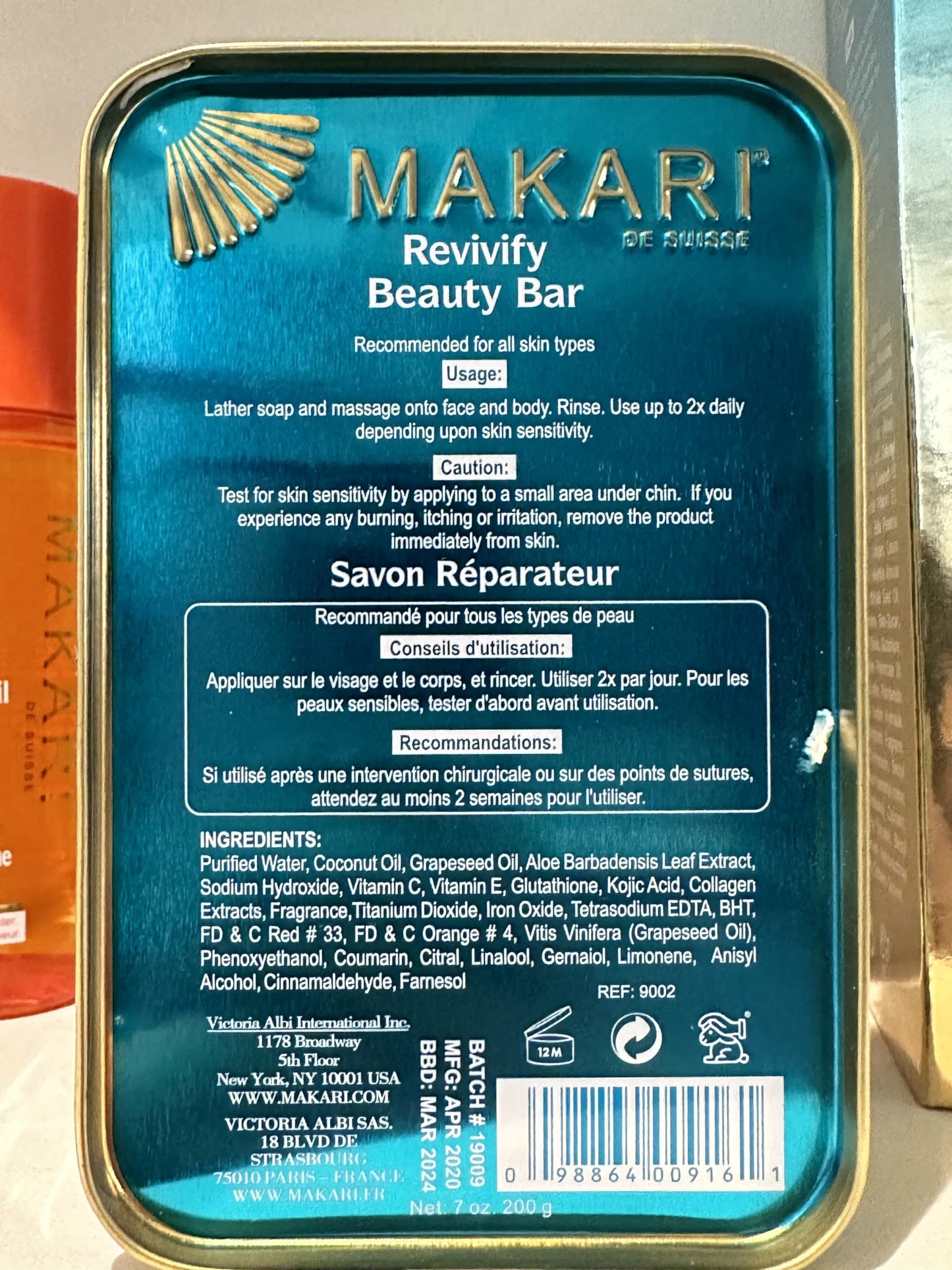 Makari Blue Crystal Beauty Exfoliating Bar Soap – 7 oz Bath Soap for Women & Men | Exfoliating Cleanser with Glutathione, Kojic Acid & Collagen for Smooth, Refreshed-Looking Skin