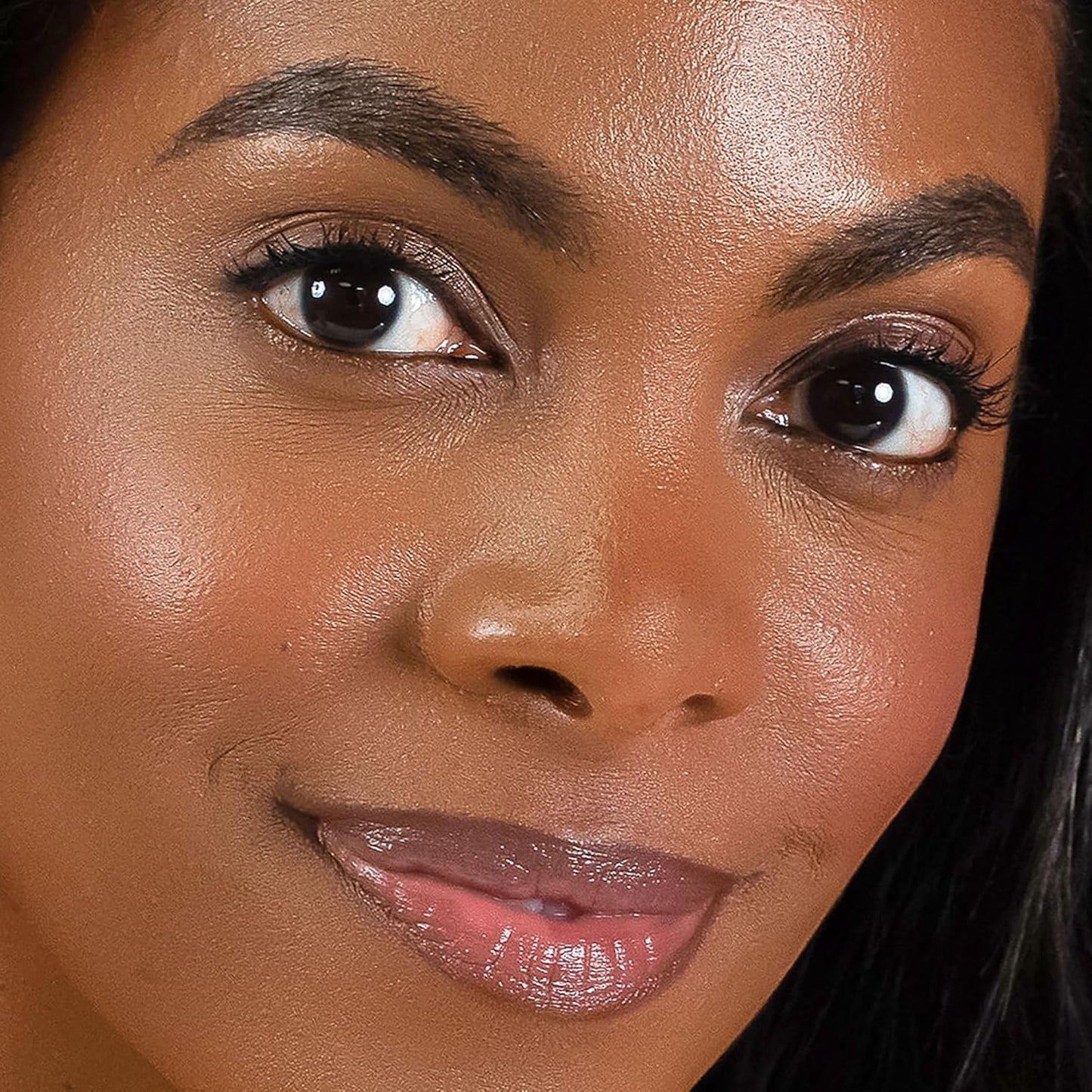PÜR MINERALS Volumizing & Lengthening Mascara - Lightweight, Buildable & Smudge-Free Eye Lash Mascara for Volume, Lift & Curl