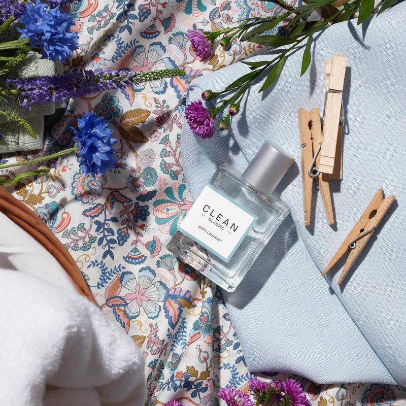 CLEAN CLASSIC Eau de Parfum - Layerable Everyday Perfume | Long-Lasting, Uplifting & Vegan Fragrance