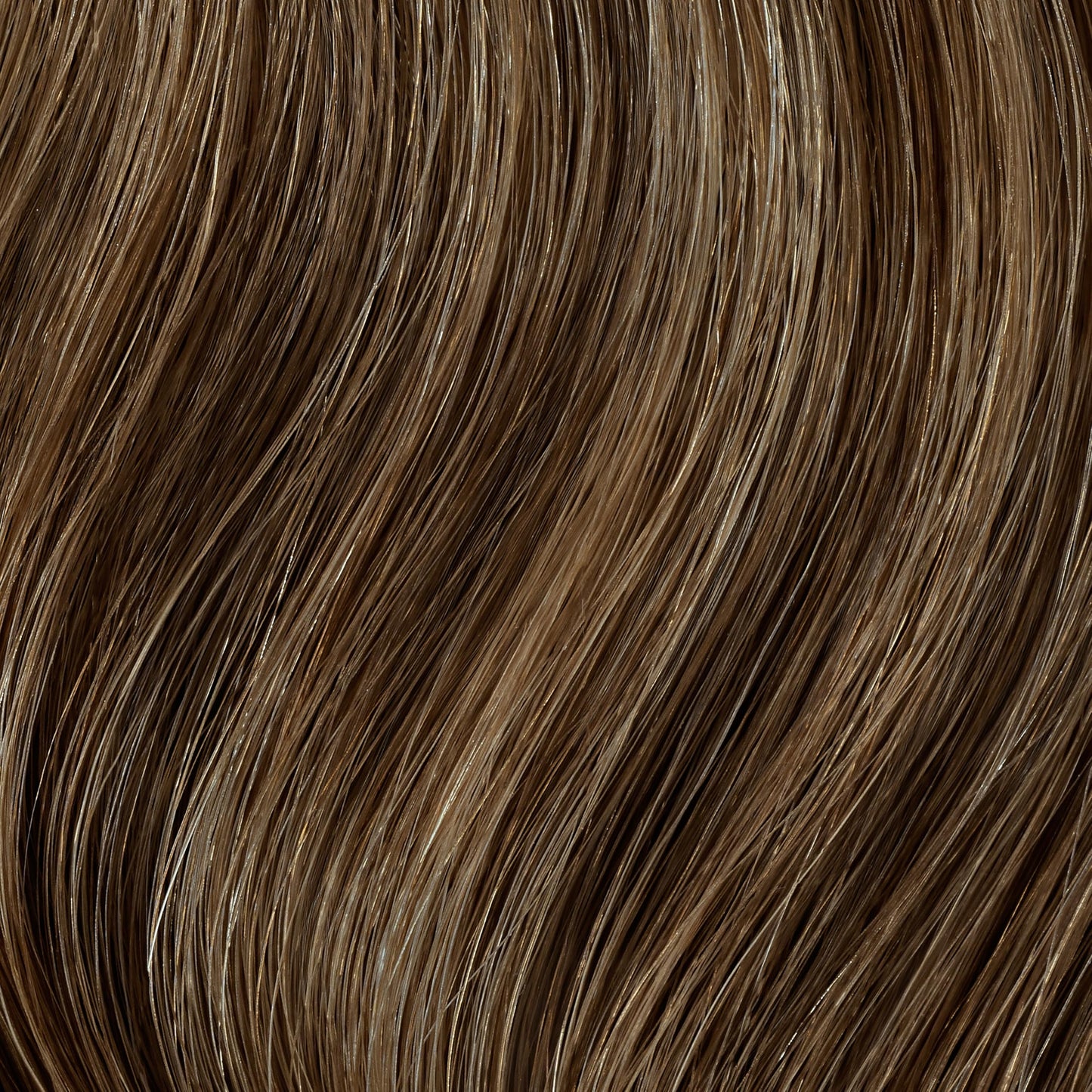 Clairol Professional Permanent Liquid Color Medium to Neutral Blonde Hair